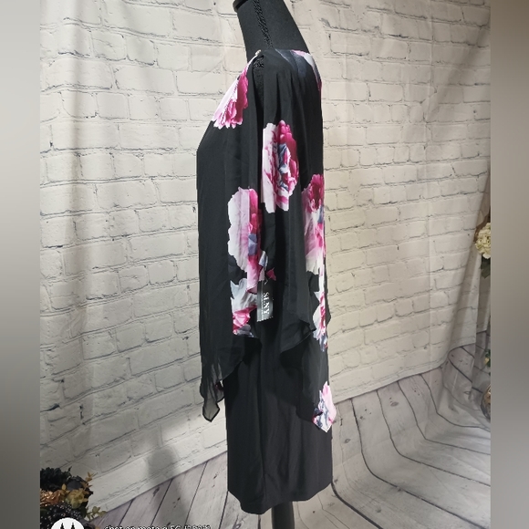 SLNY Fashions Sleeveless Beed Embellished Chiffon Overlay Cape Dress - Picture 5 of 16